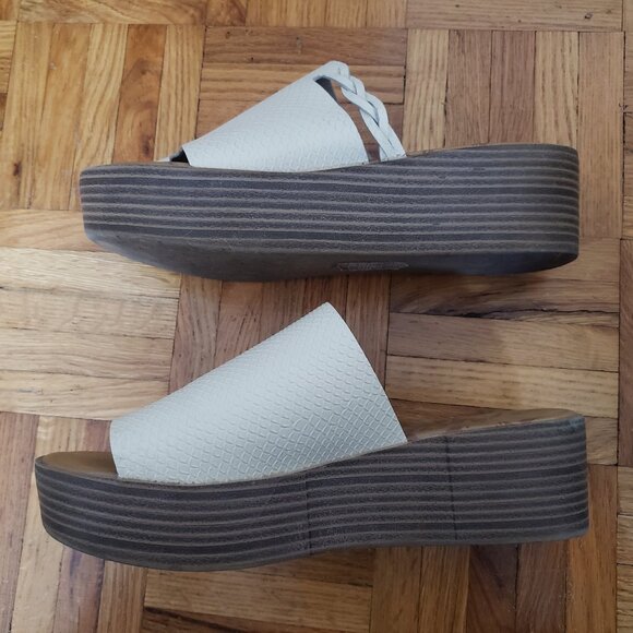 Blowfish Malibu Leezi Slip On Platform Sandals - Picture 2 of 7